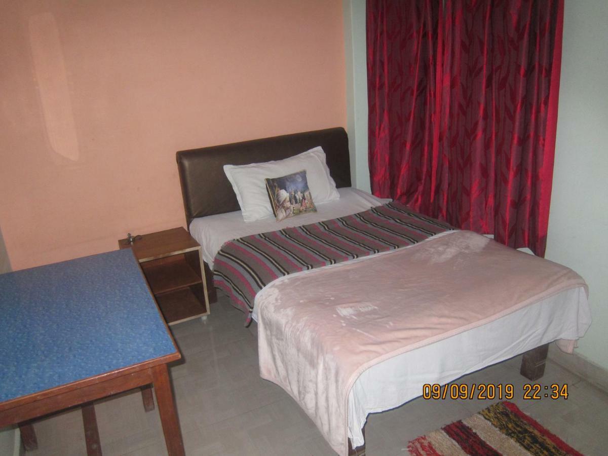 Kedar Guest House -Feel At Home Βαρανάσι Εξωτερικό φωτογραφία