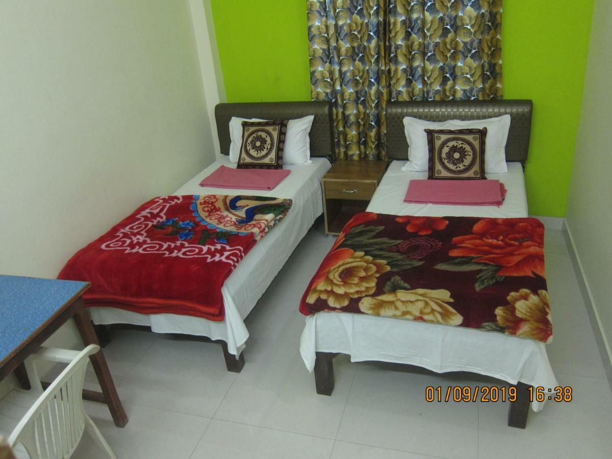 Kedar Guest House -Feel At Home Βαρανάσι Εξωτερικό φωτογραφία